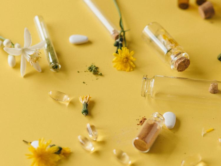 百合健康吃：科学益处与安全食用指南 - 生活与健康 - 家医大健康